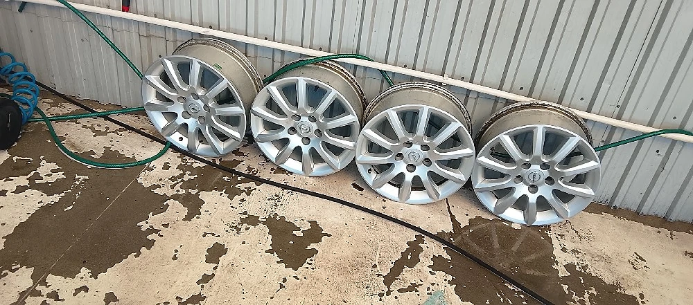 vand jante de mai multe modele de masini pentru orice întrebare aștept mesaj 