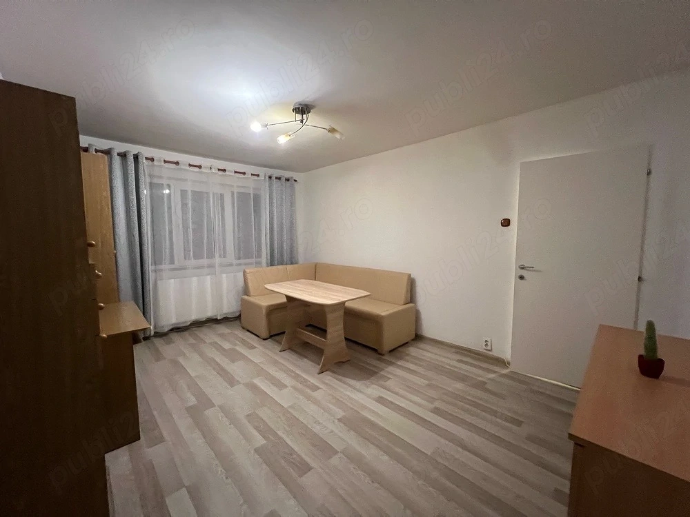 Propietar inchiriez apartament cu 3 camere