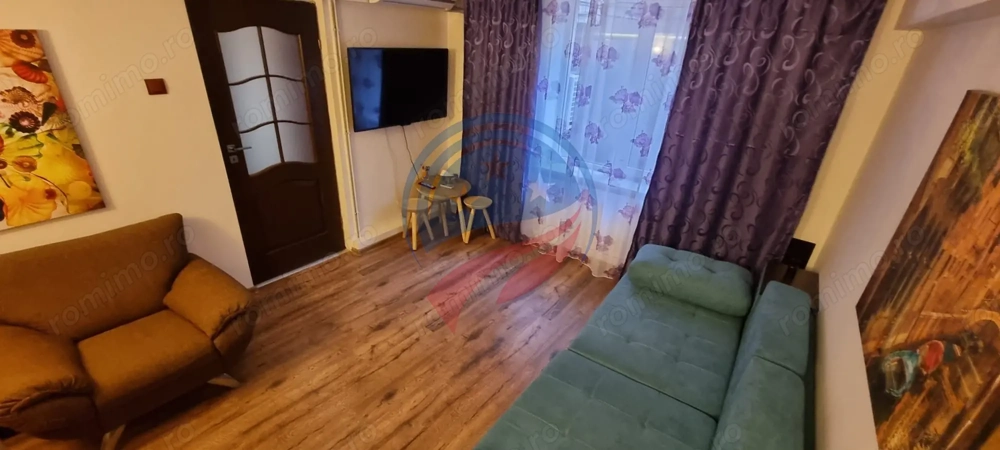 Garsonieră de închiriat Craiova centru, 24 mp, mobilată, aer condiționat