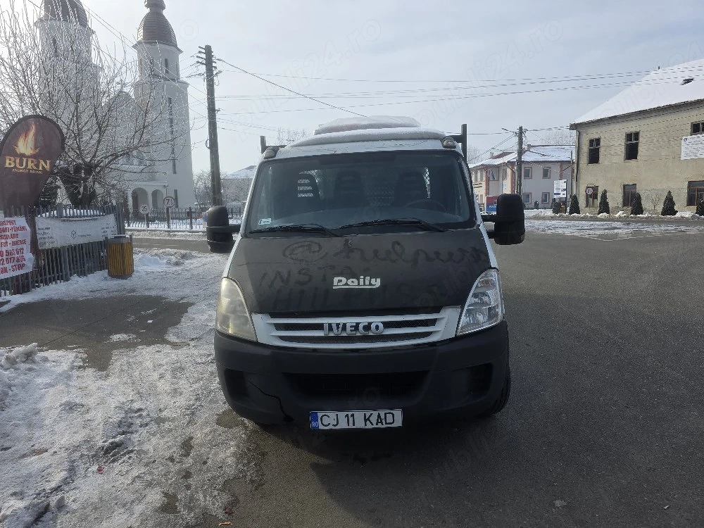 se vinde  basculabila  iveco