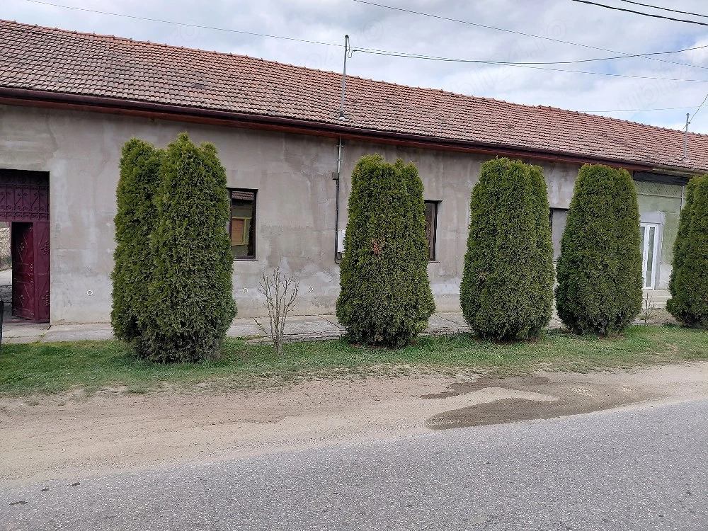 Casa de vanzare in localitatea Fardea
