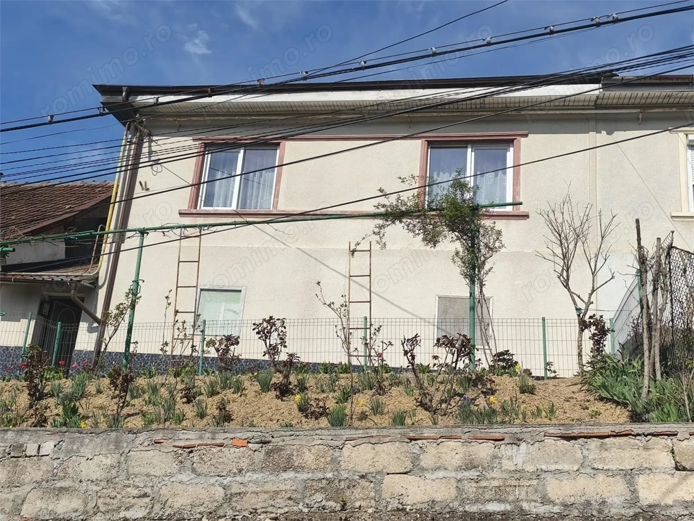 Resita Casa 2 Garaje Zona Lendt