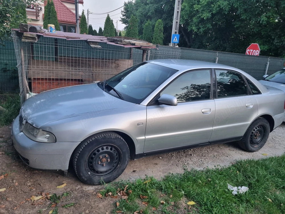 Audi A4 B5 1.6 benzină 105cp 