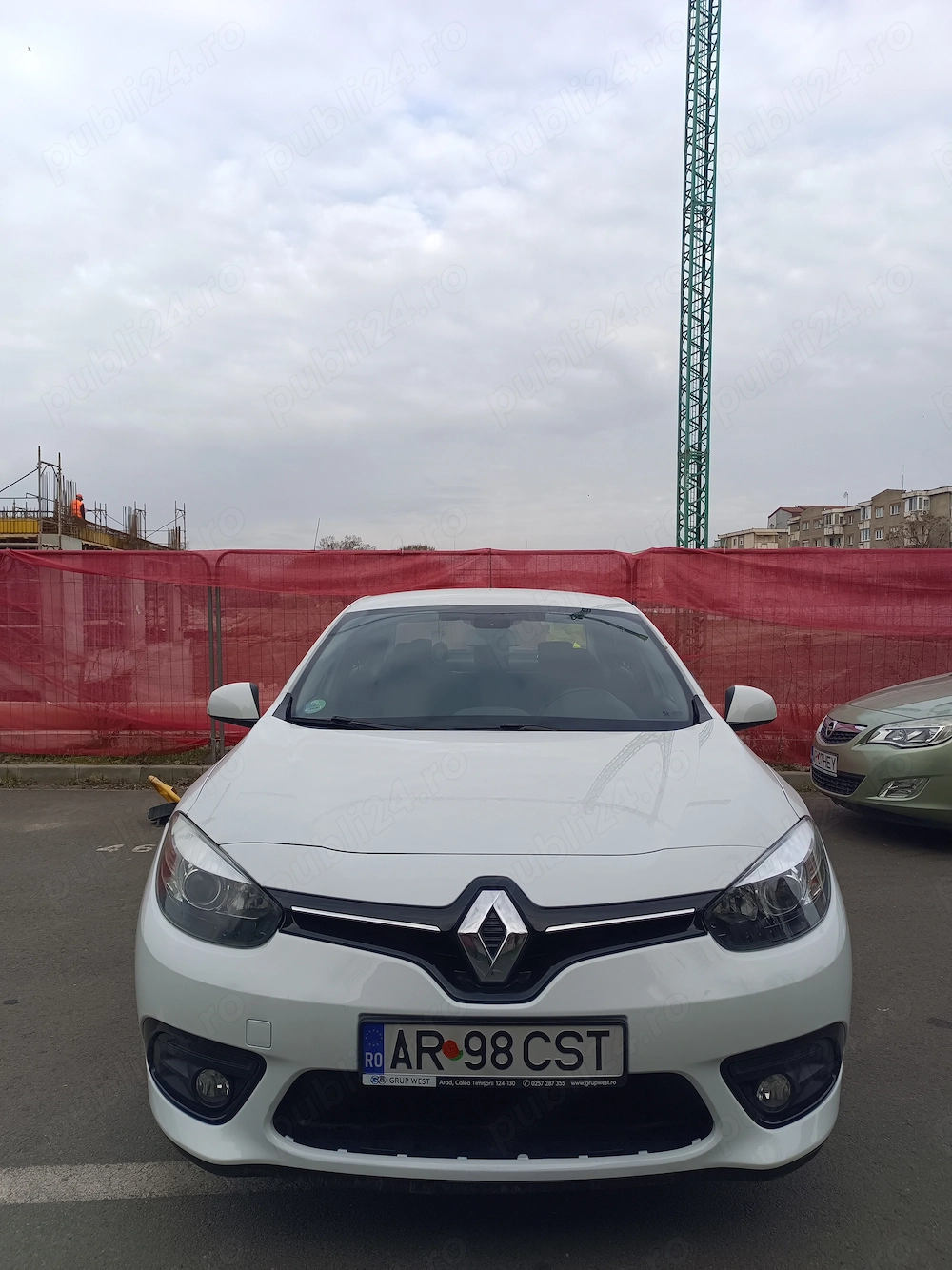 Vând licență taxi cu mașina Renault Fluence GPL
