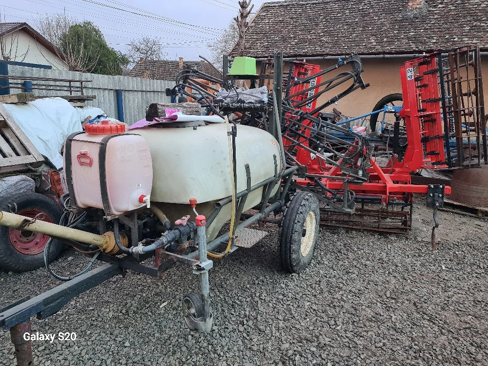 utilaje agicole,remorca,semanatoare met,prasitoare