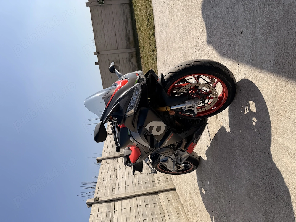 Aprilia RS660 2022