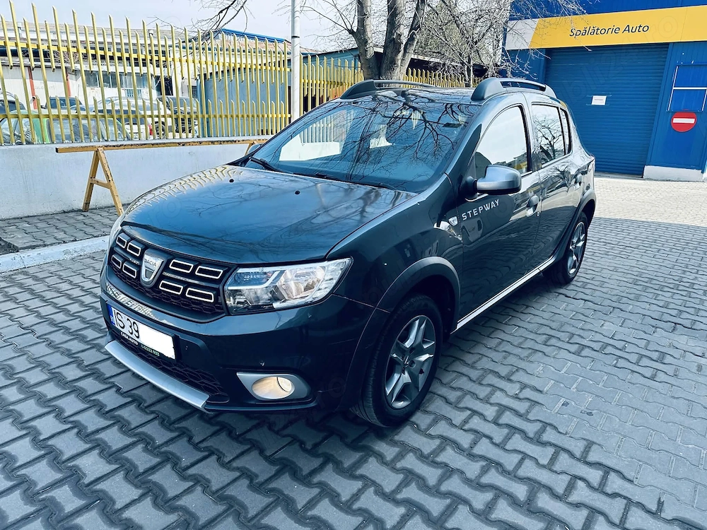 Dacia Sandero Stepway 2 Km*  Benzina Euro 6 Navi Pilot