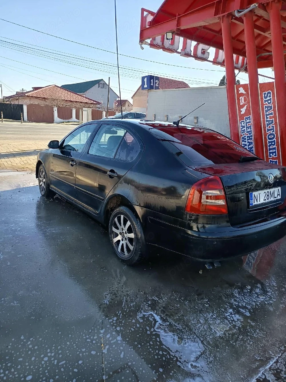 Vând sau schimb scoda Octavia 2 