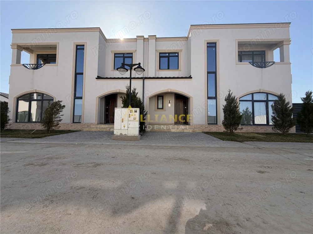 Vila moderna cu arhitectura deosebita – gata sa devina acasa