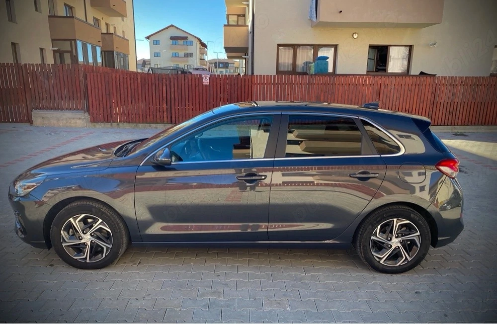   Hyundai I30 Primul proprietar, garantie pana in 2028 Octobmrie, 53 300 km rulati.