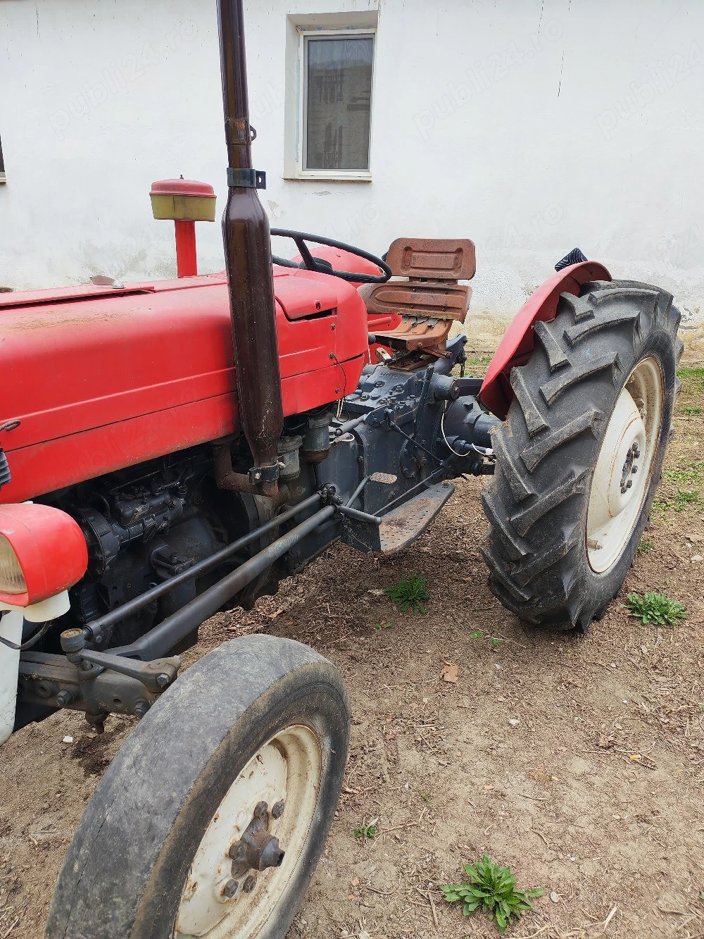 tractor Massey Ferguson 