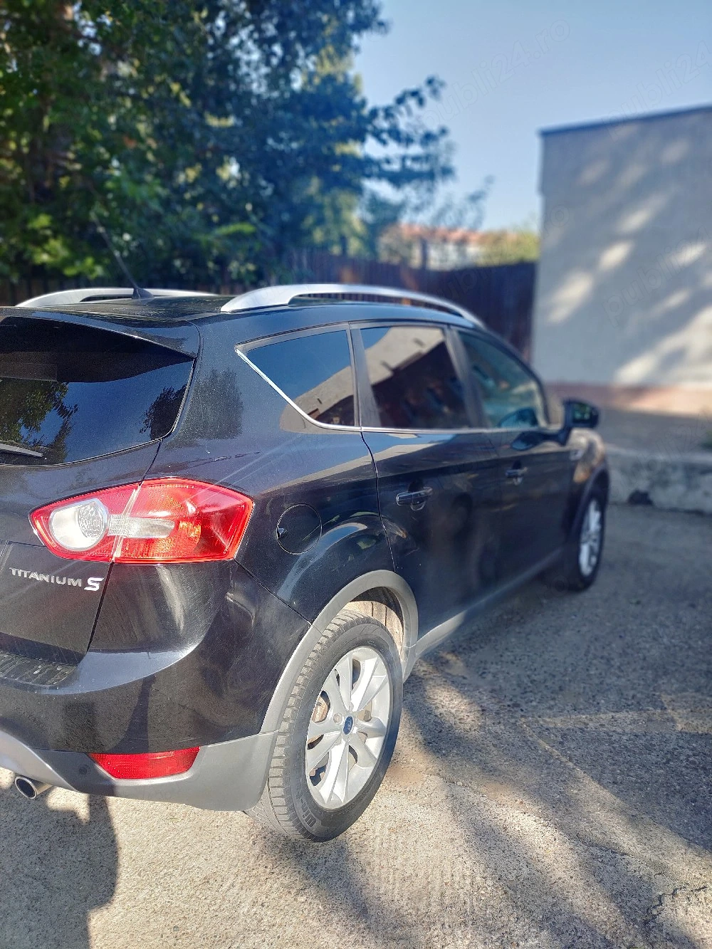 ford kuga an 2012 