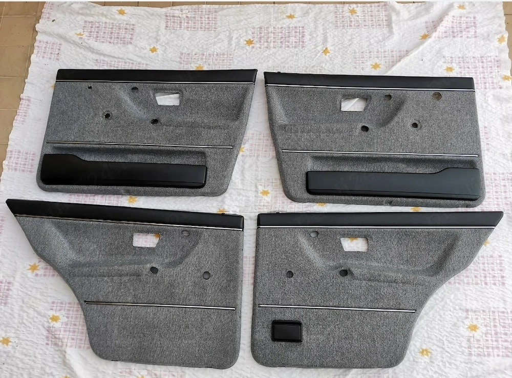 Tapiterii/fete uși VW Golf 2