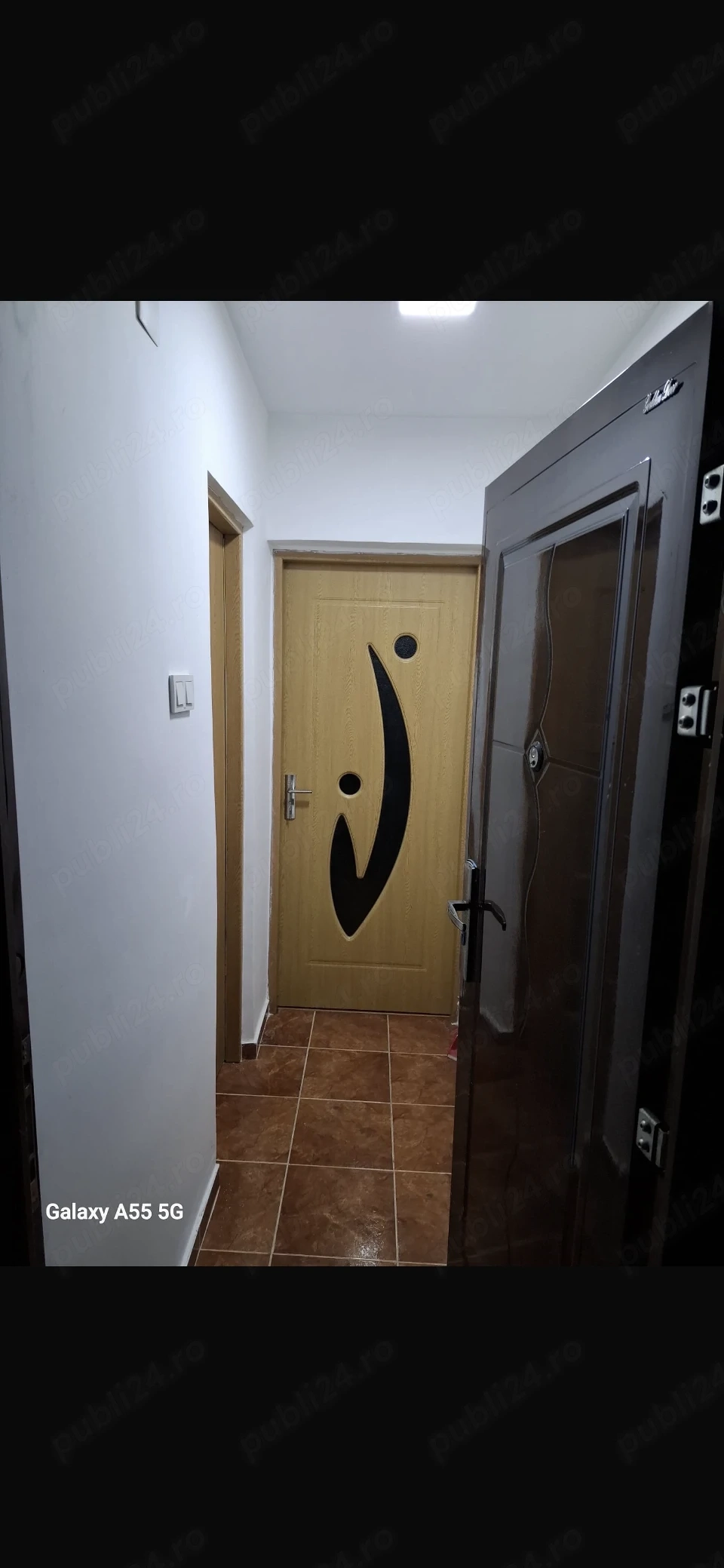 vand apartament
