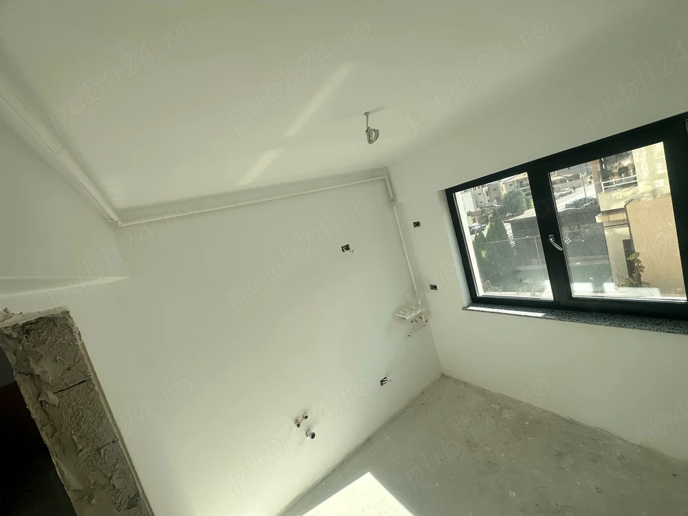 3 camere in Tomis Plus str Napoli