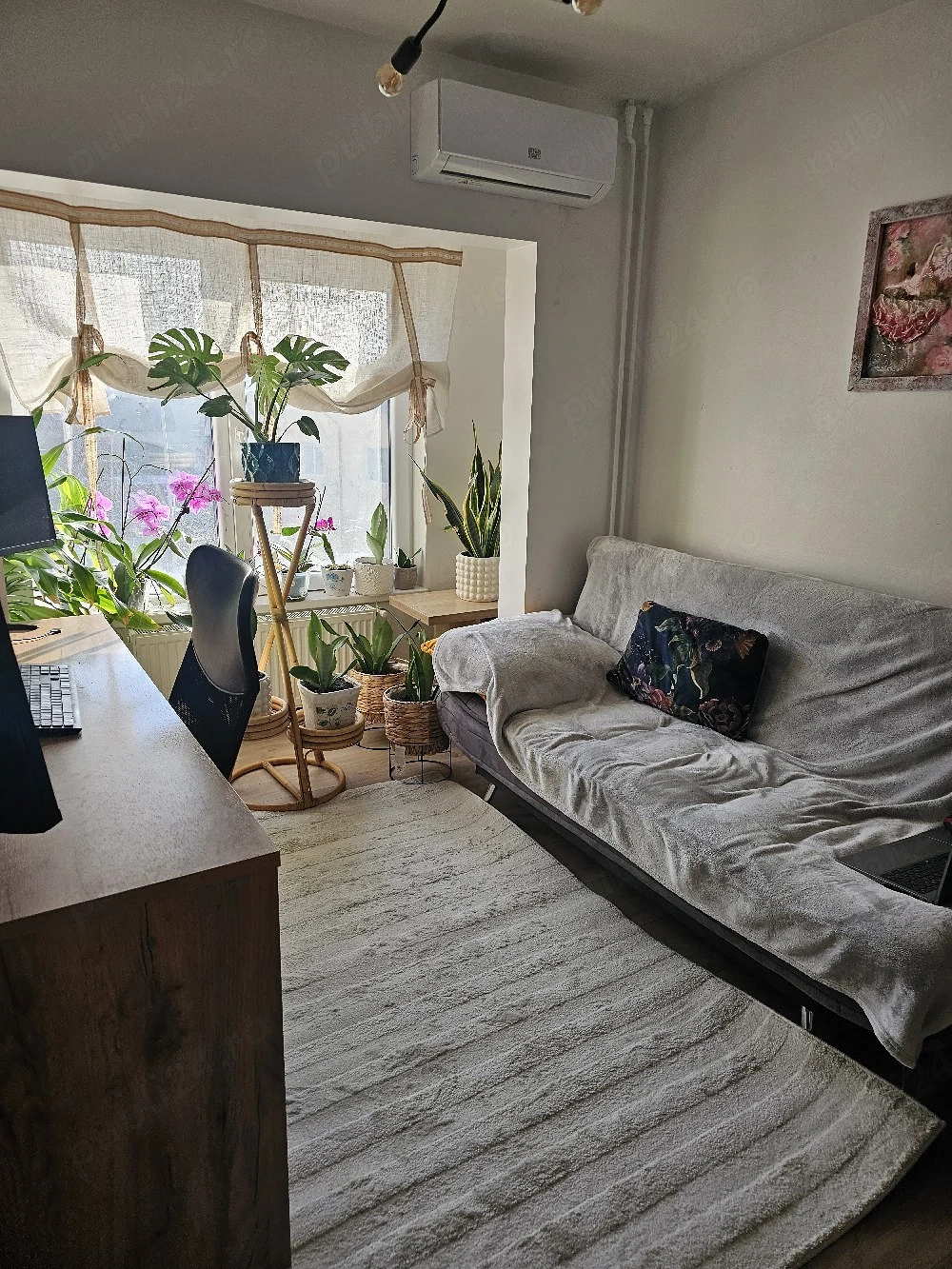 PROPRIETAR,  vand apartament 4 camere, et 2 Soarelui 