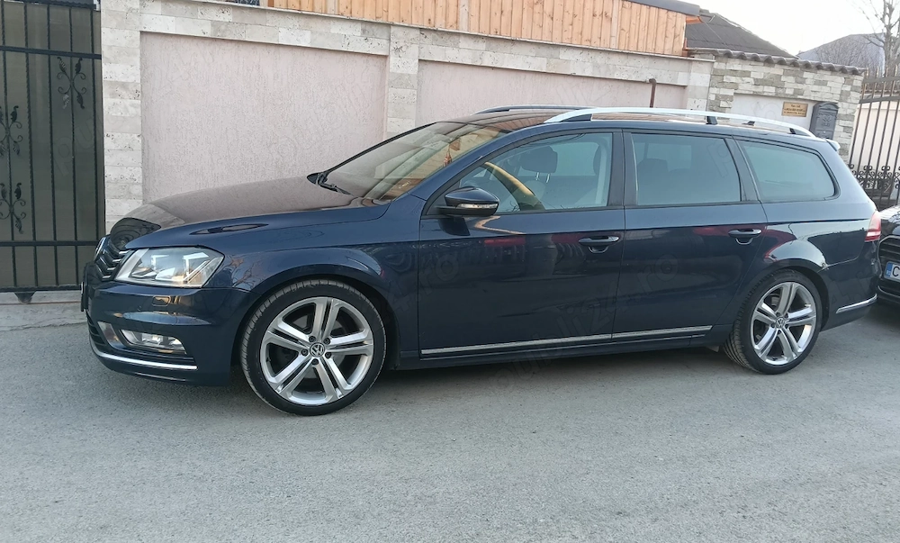 Vând Volkswagen Pasat 2014, 2.0 177 cp, DSG