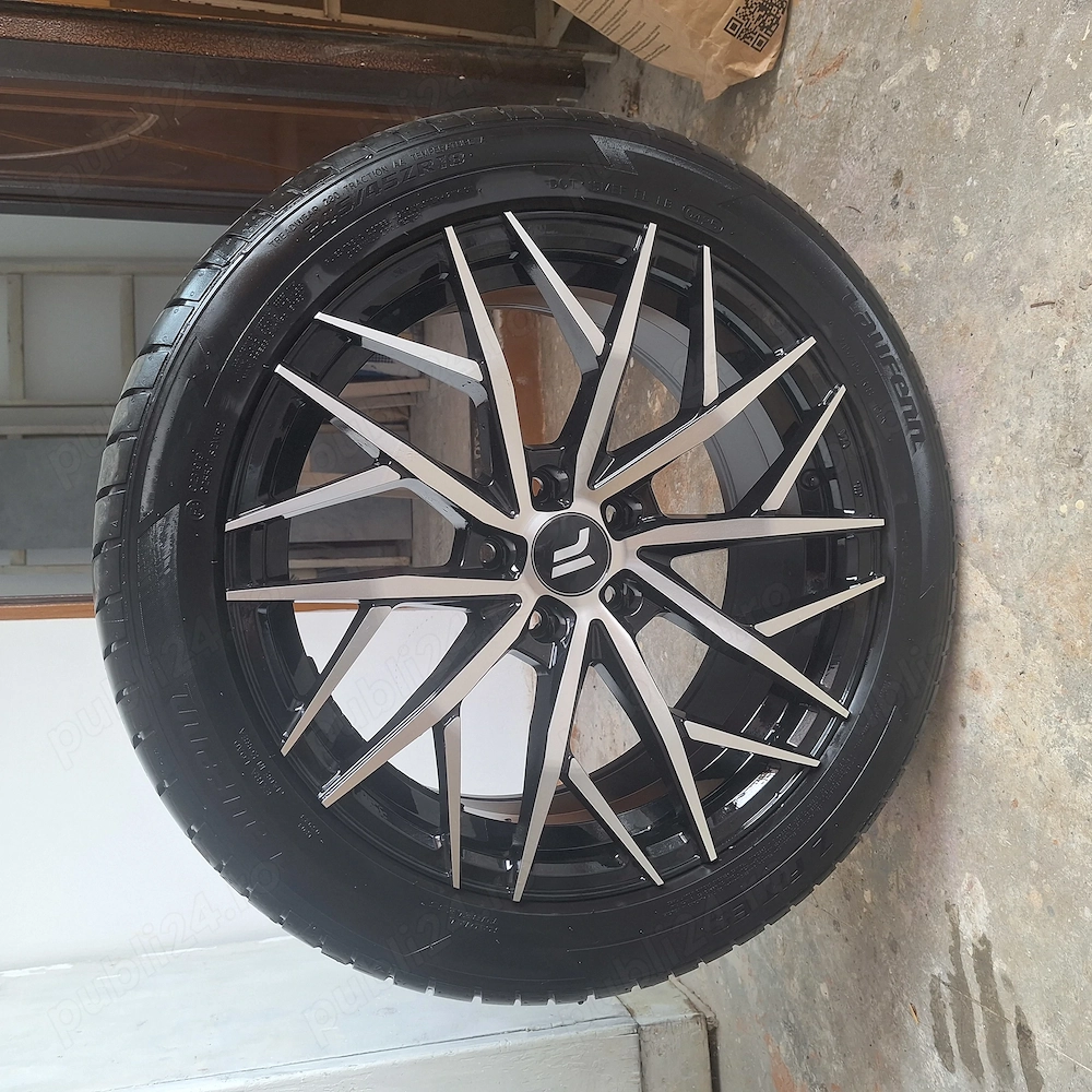 Vând roți complete jante + anvelope