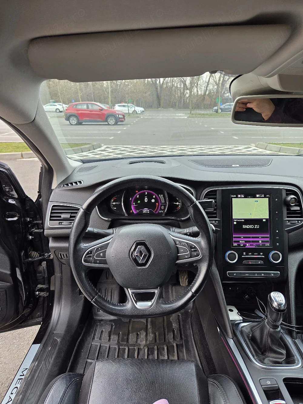 Renault Megane estate BOSE 