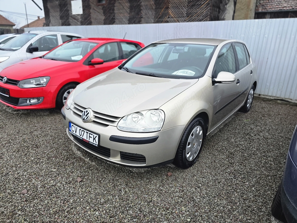 Volkswagen Golf 1,6 benzina , 102 CP