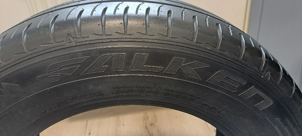 Vînd 4 anvelope de vara Falken noi.