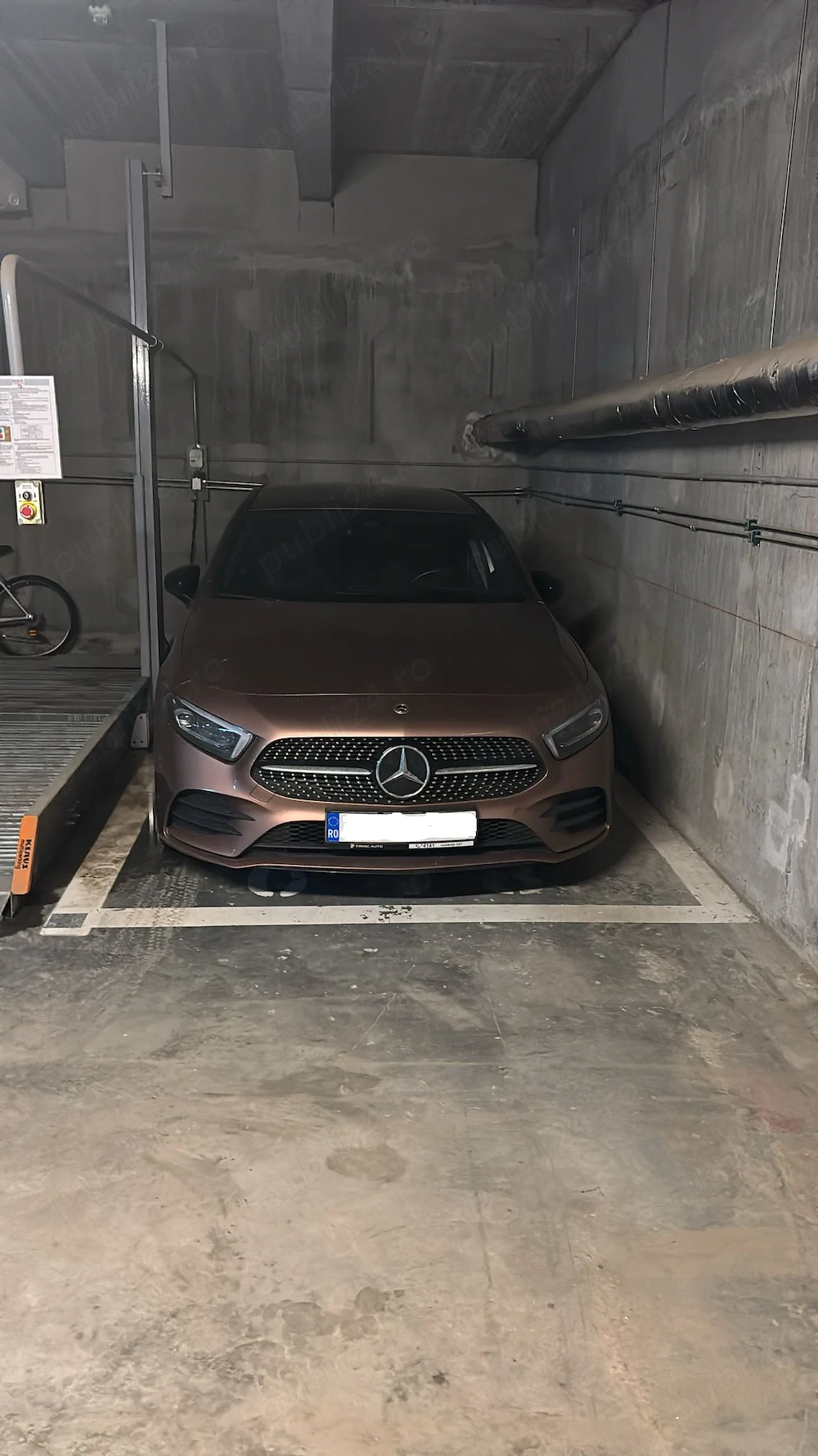 Loc de parcare la -1 in residence Belvedere