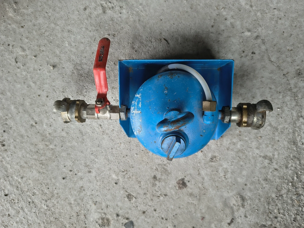 Vând rachete subtraversare