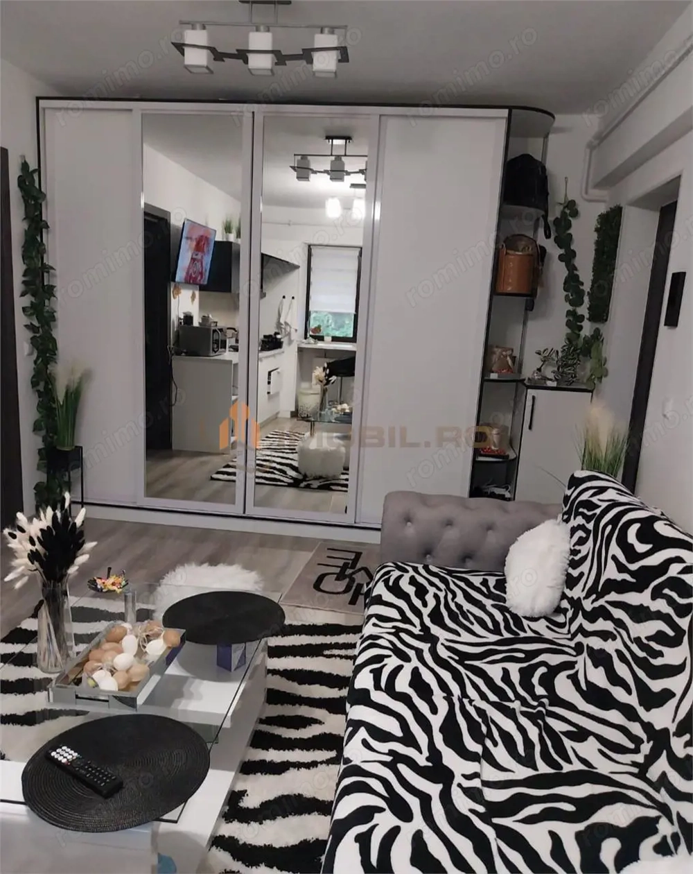 Apartament 2 camere Silk - District - Deosebit