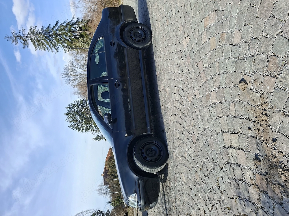 Skoda octavia tour 1 1.6 benzina