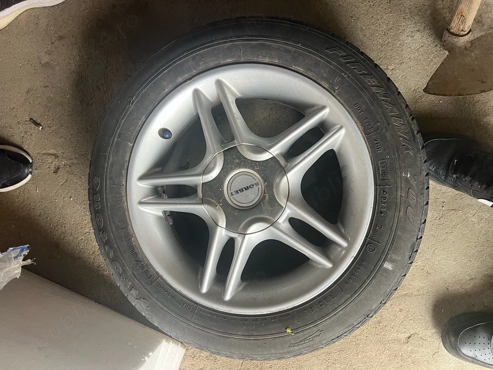 vand set 4 roti cu tot cu jante