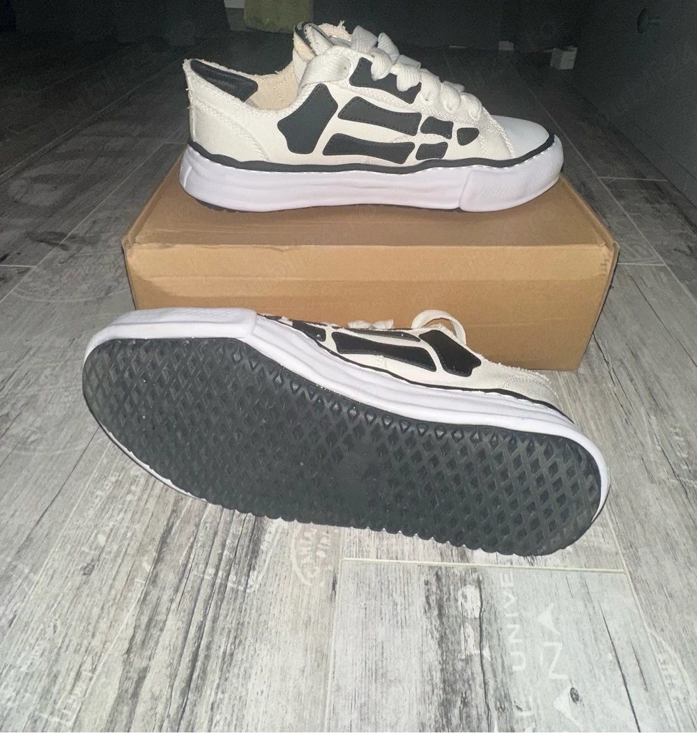 Maison Mihara  YASUHIRO Amiri