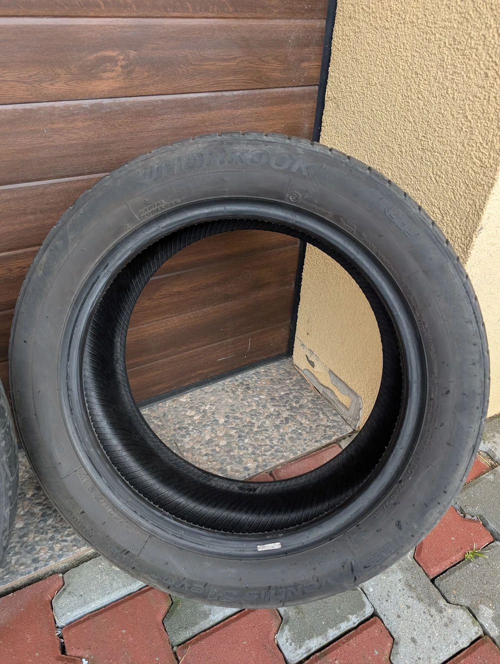 Set Anvelope hankook vara 225 50 r17 runflat dot2423 opel bmw etc