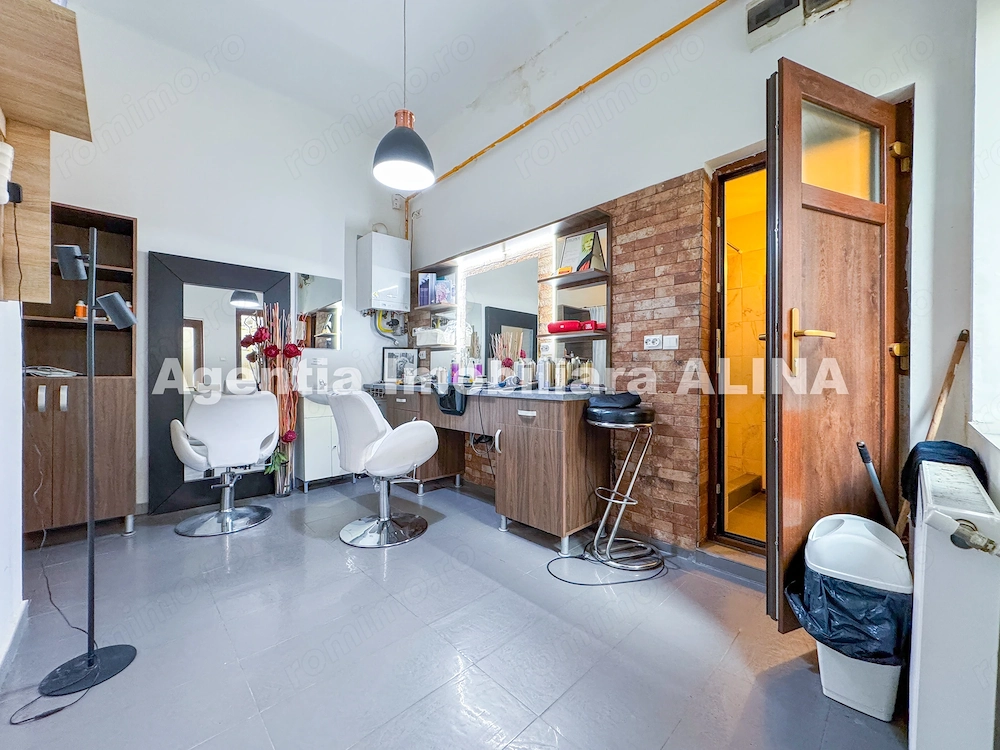 Spatiu 30 mp in Mun. Deva, Jud. HD, zona ultracentrala, Bld. 1 Decembrie 1918, parter.