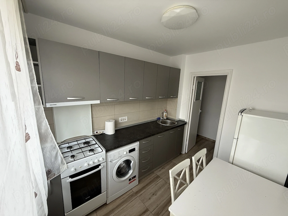 INCHIRIERE - Apt 3 camere, StefanCelMare, nr 25