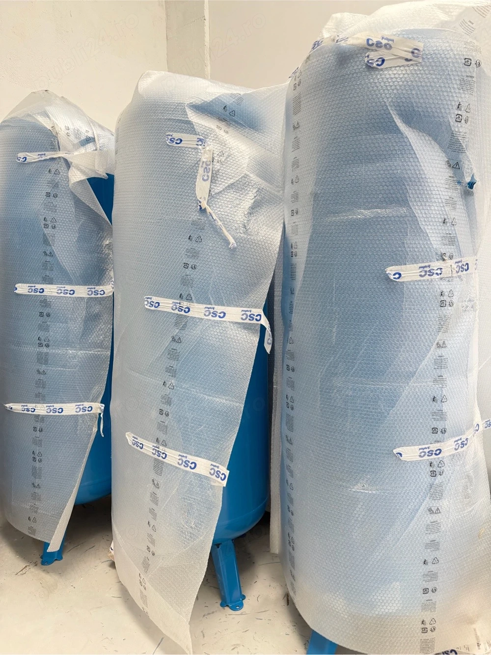 Rezervor / recipient vertical 500 litri 11 bar vopsit pt aer comprimat