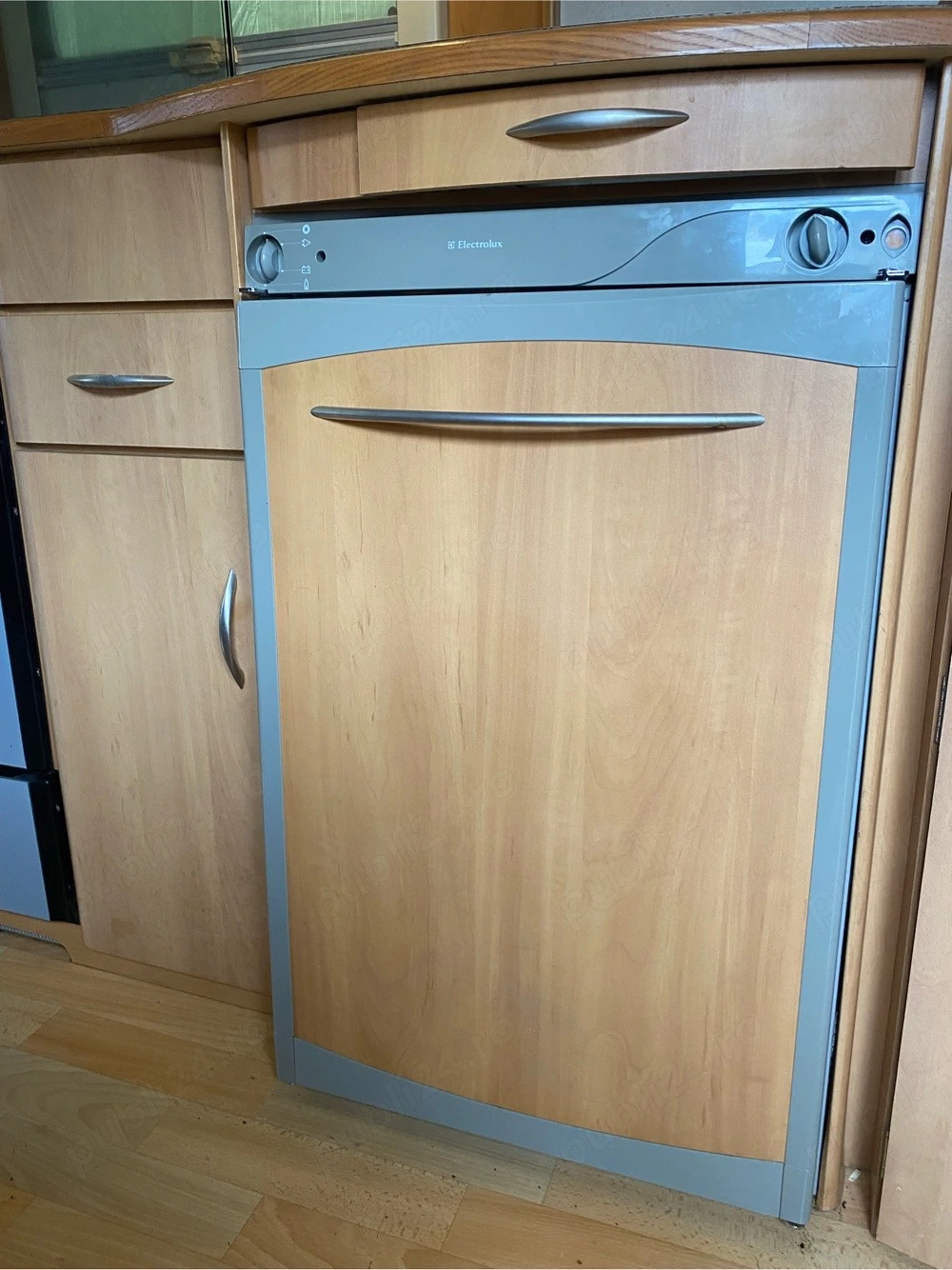 Frigider Electrolux rulota