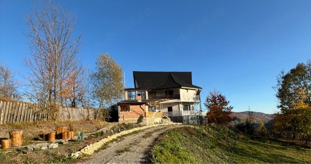 Cazare Valea Doftanei- cabana integrala cu 4 dormitoare, 5 bai, living spatios, terasa, foisor