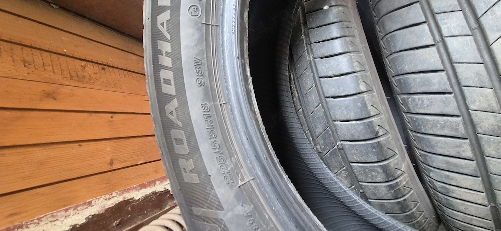 Vând anvelope de vară 