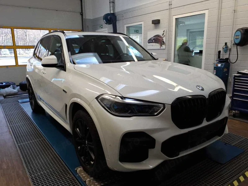 BMW X5 45e - xDrive - Hibrid - Automatic - 394 hp M Sports