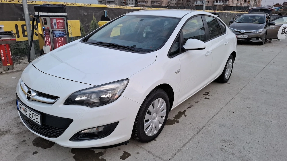 Opel Astra 1.4 Turbo ECOTEC Enjoy