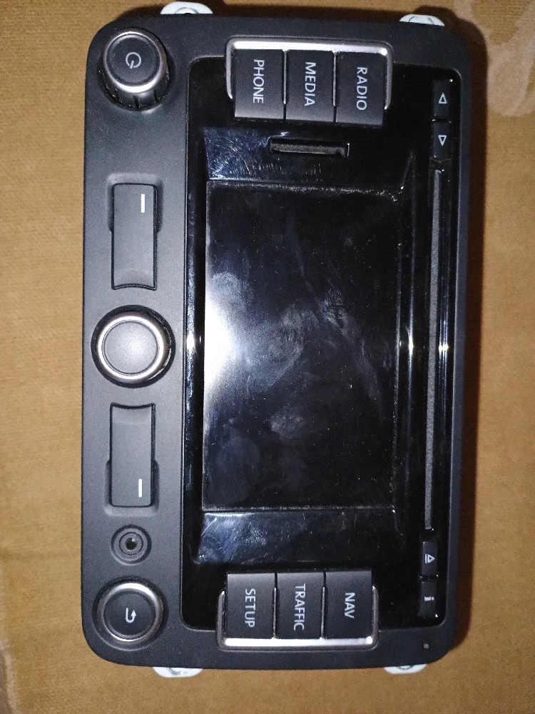 Casetofon Volzvagan Tiguan 