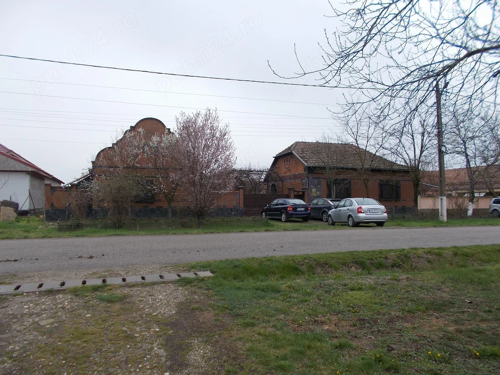 Casa, hala, locuinta sau afacere, Padureni, Timis, comision=0%