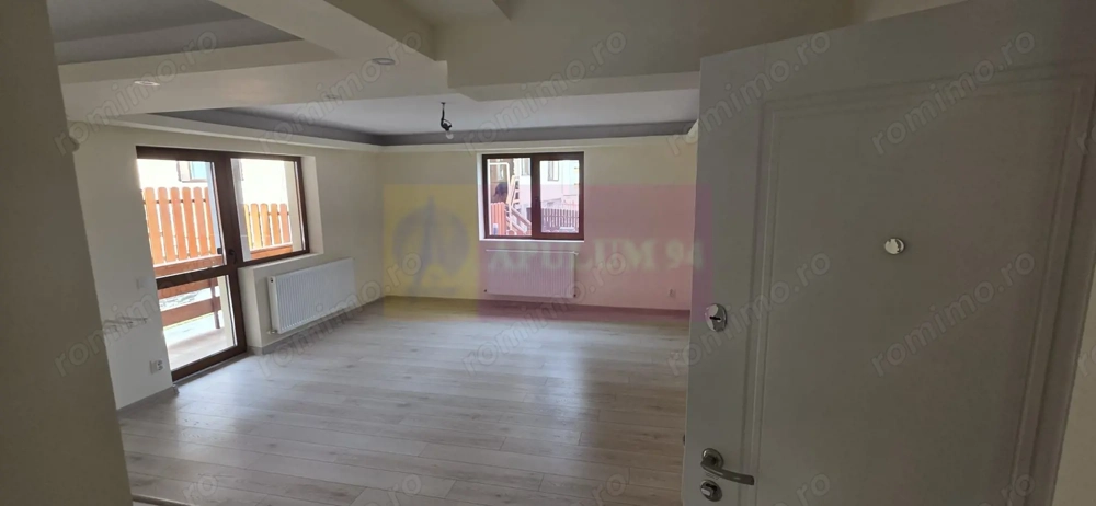 Apartament 2 camere, parter, de vanzare in Busteni