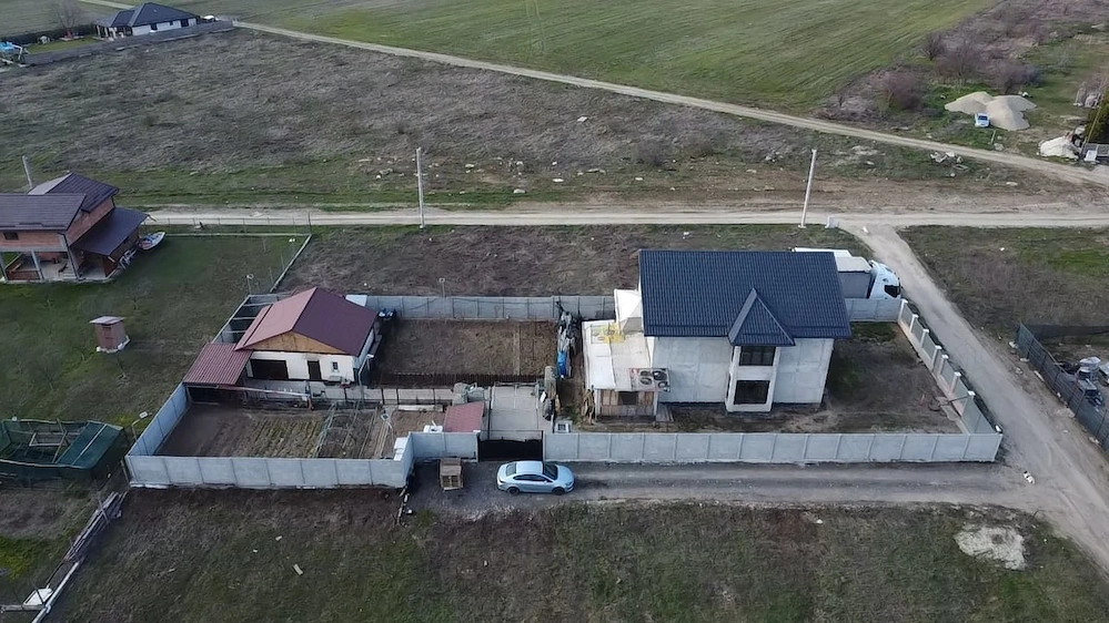 VILĂ 2023   Ciorogârla, Str. Avram Iancu   280 mp utili, teren 1000 mp   LA GRI