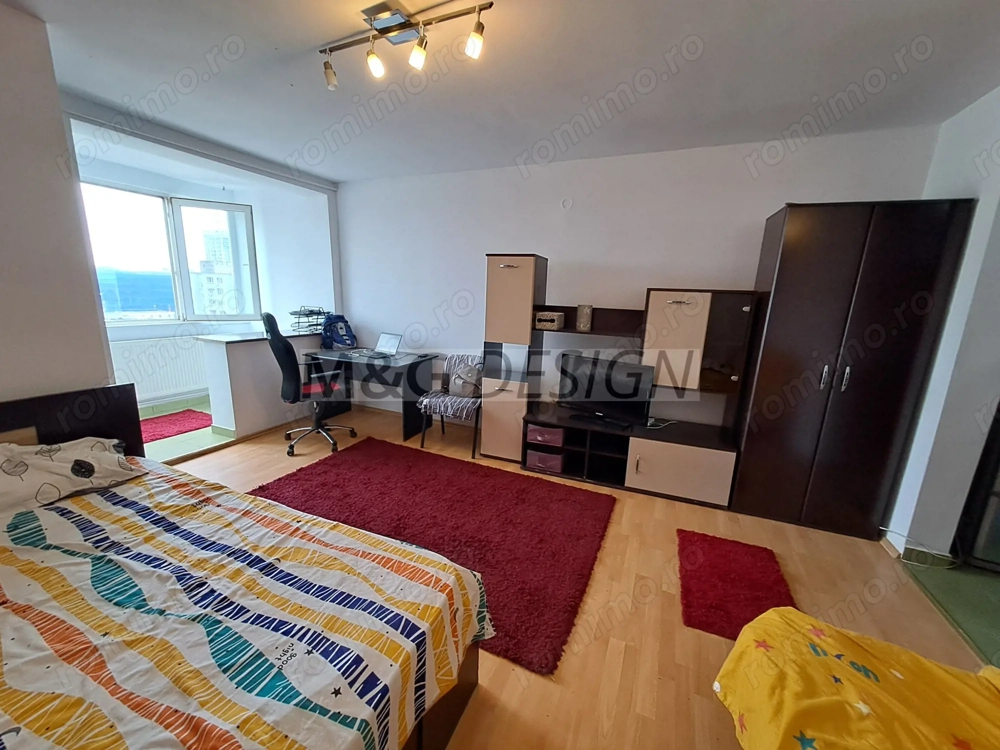 1 camera Take Ionescu-Punctele Cardinale