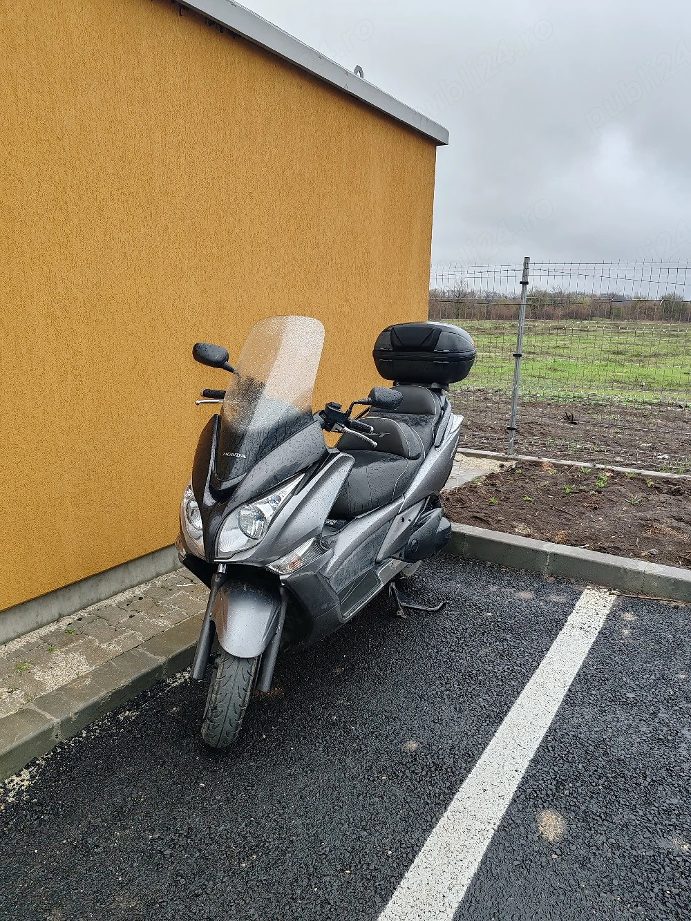 Honda Silver Wing 600