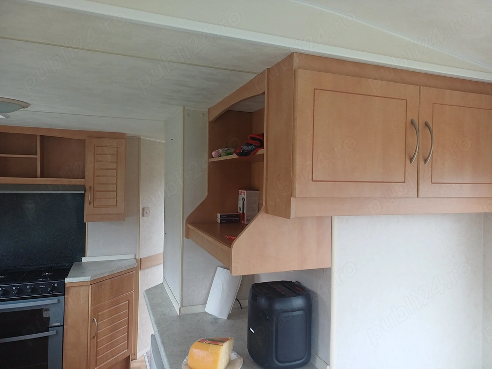 De vanzare casa pe roti , 3 dormitoare , 2 bai,  living si bucătărie,  mobilat utilat , preț 21800 E