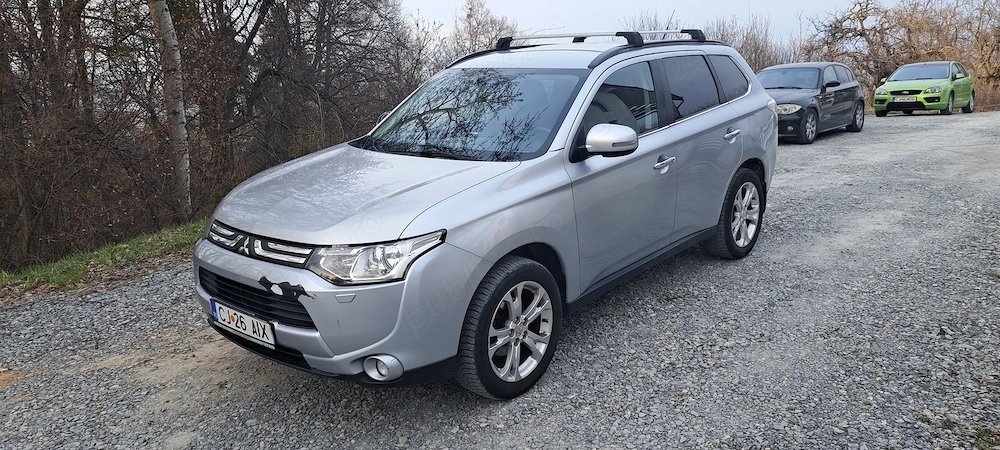 Vanzare autoturism Mitsubishi Outlander
