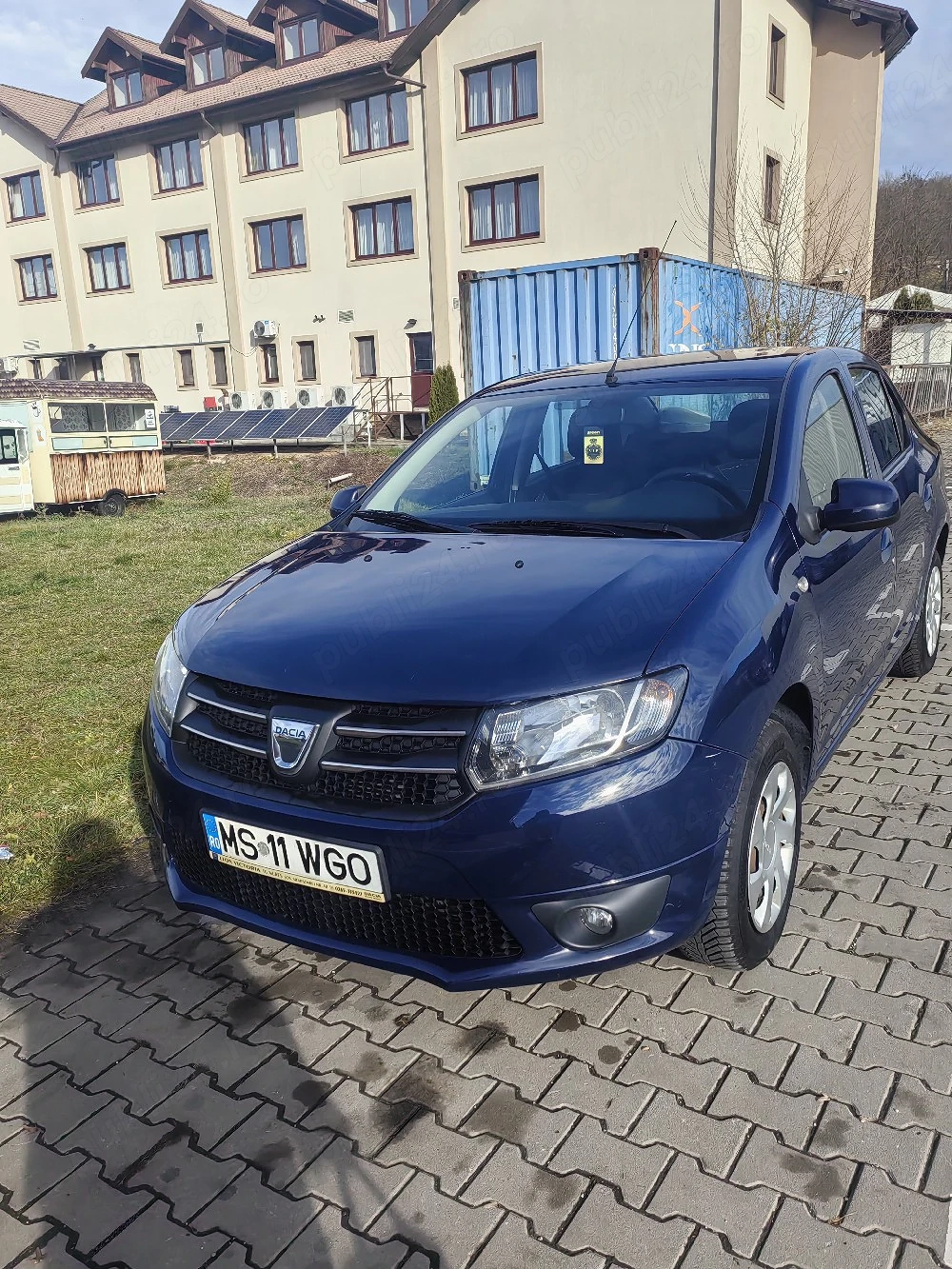 Dacia Logan  Laureate an 2014 unic proprietar 