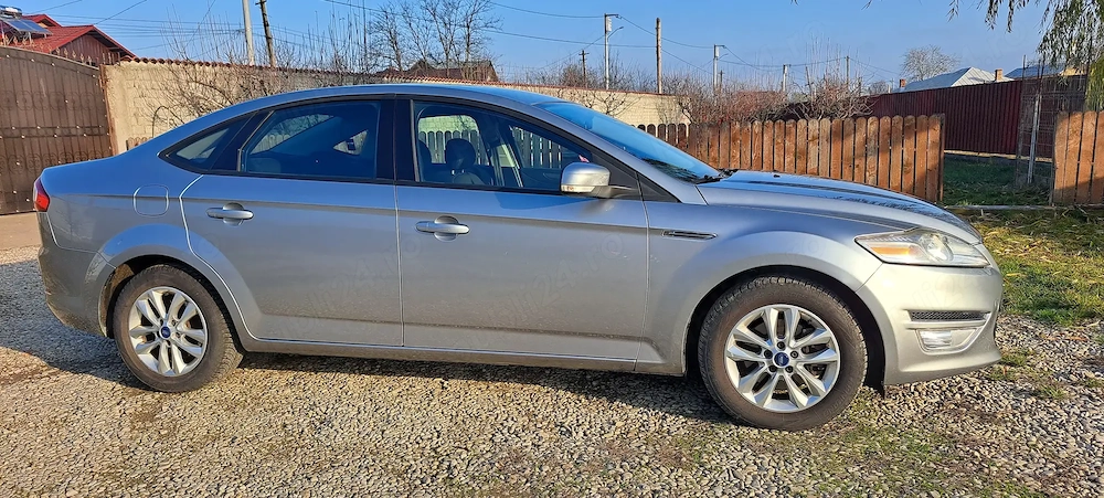 Vand schimb Ford Mondeo
